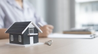 Estrategias para negociar un precio justo al comprar o vender una propiedad
